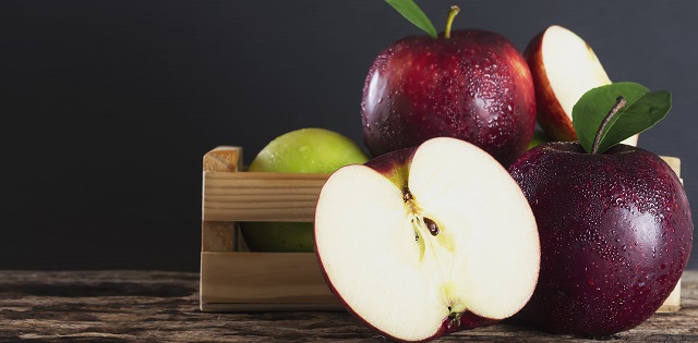 fresh-apple-wooden-box-black-fresh-fruit